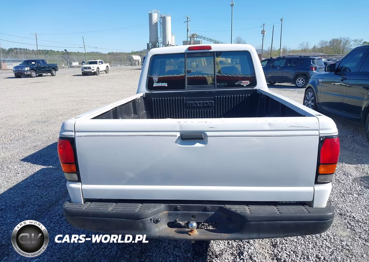 1994 Mazda B3000 Cab Plus VIN:4F4CR16U6RTM92023 - 16
