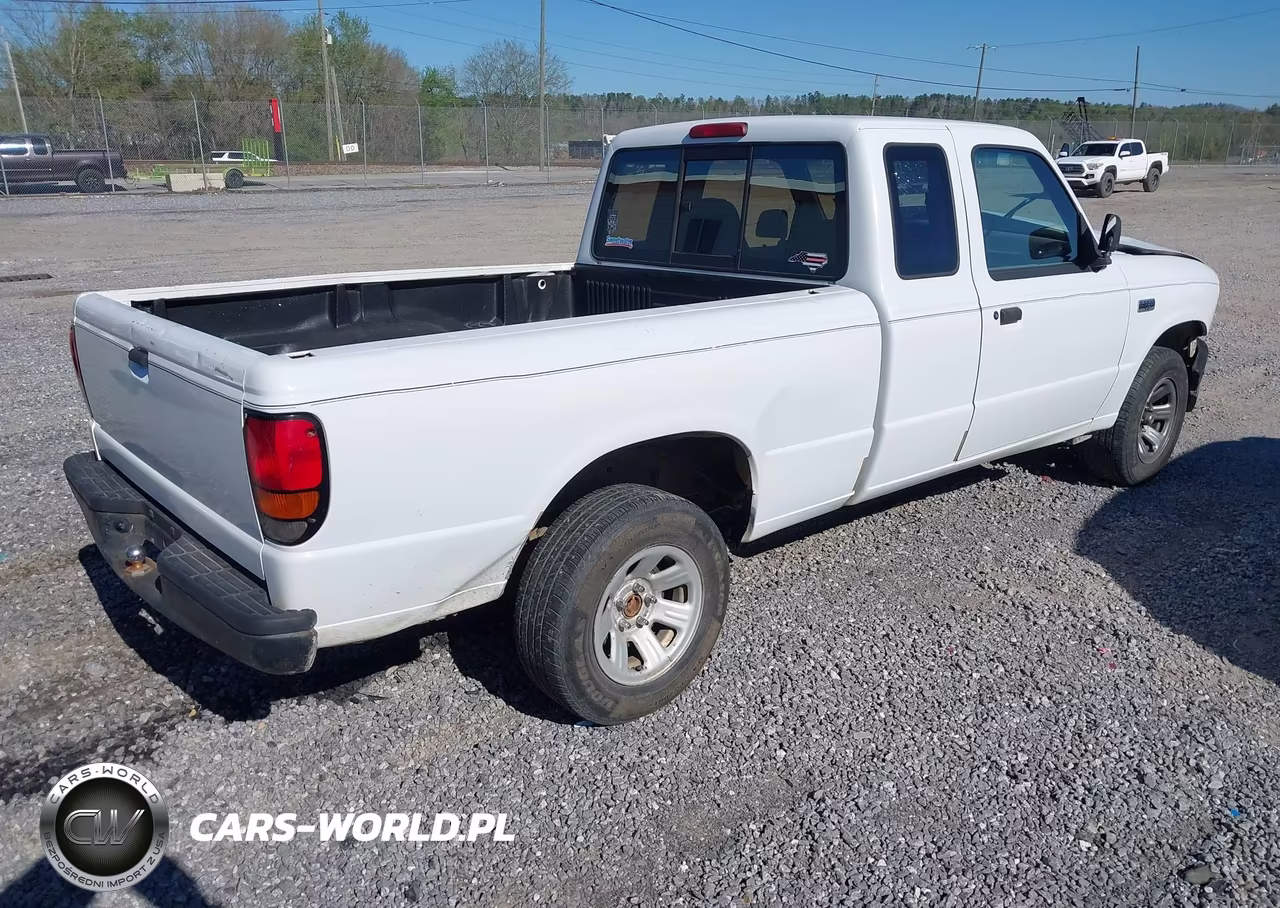 1994 Mazda B3000 Cab Plus VIN:4F4CR16U6RTM92023 - 4