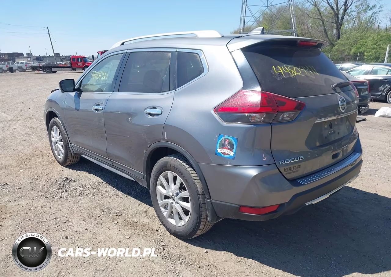 2017 Nissan Rogue Sv VIN:5N1AT2MV5HC882351 - 3
