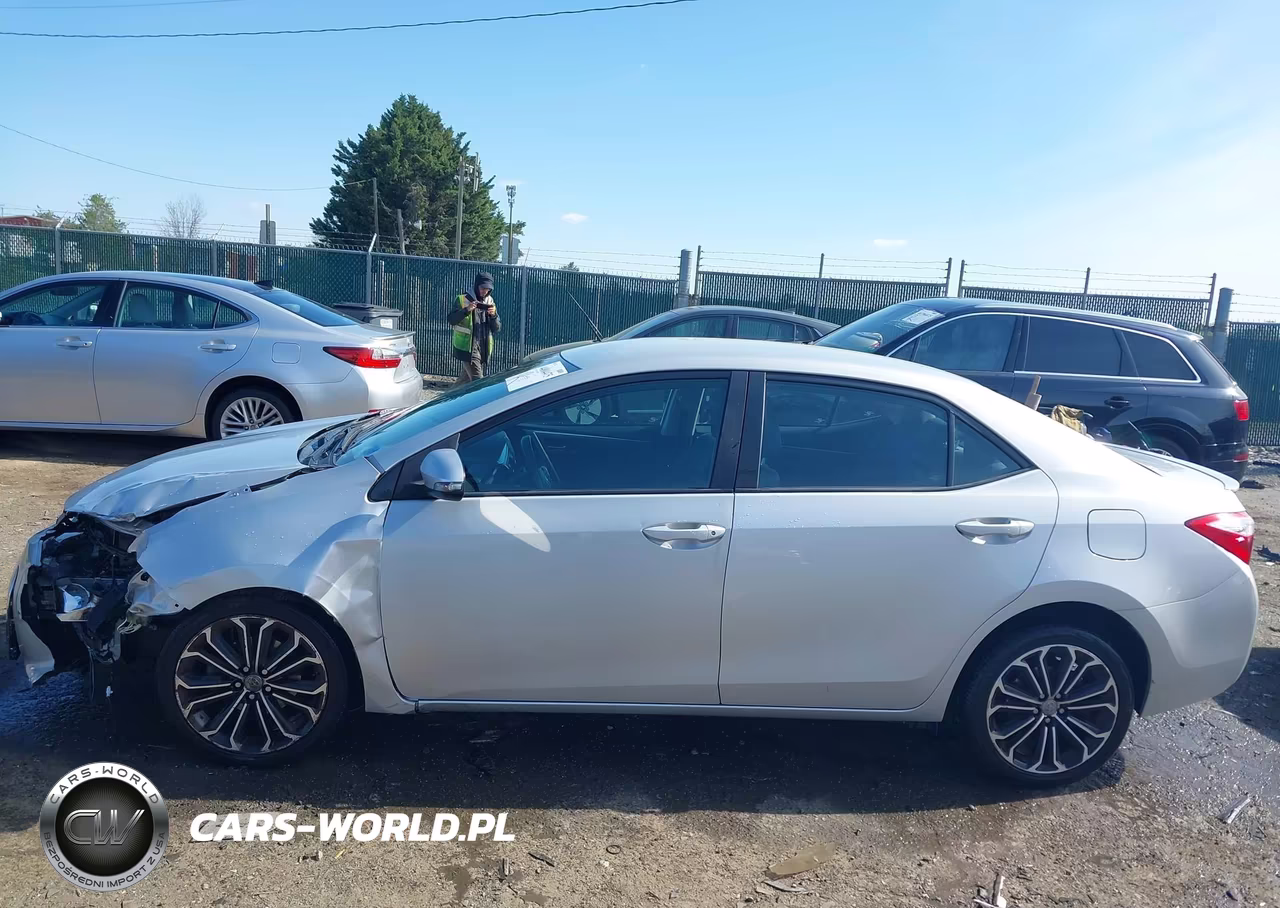 2016 Toyota Corolla S Plus VIN:2T1BURHE2GC585603 - 14