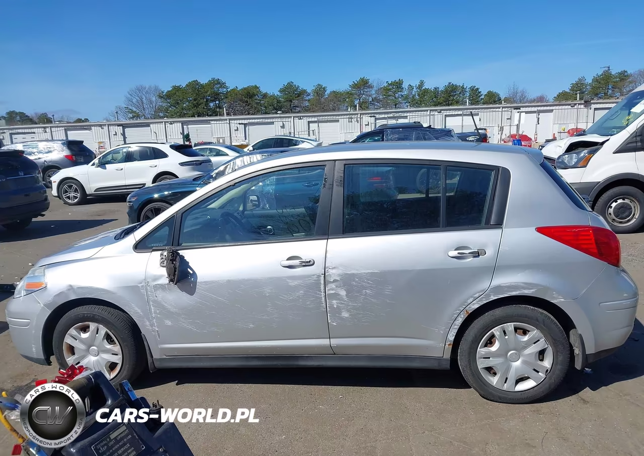 2011 Nissan Versa 1.8S VIN:3N1BC1CPXBL430822 - 14