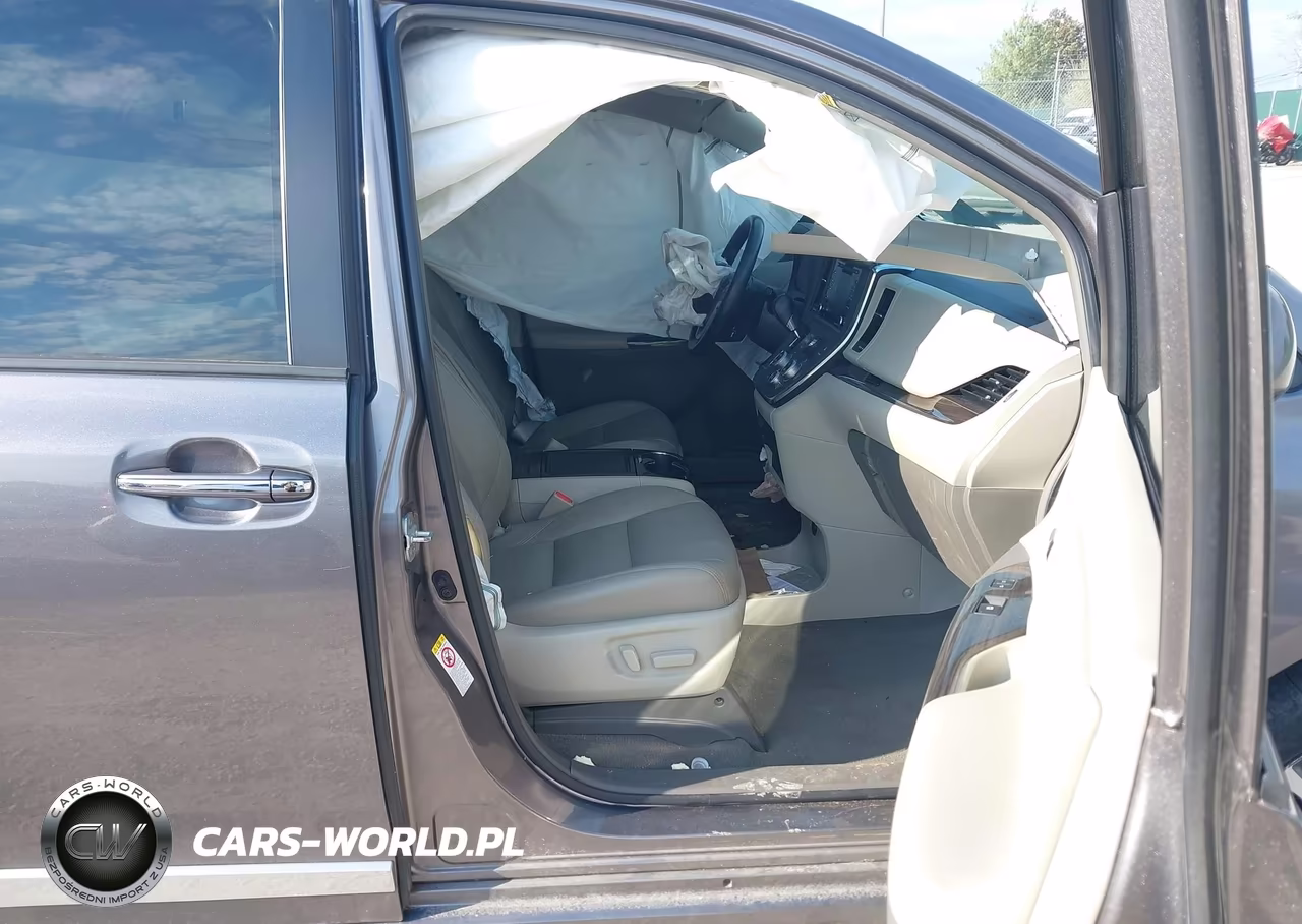 2019 Toyota Sienna Xle 8 Passenger VIN:5TDYZ3DC4KS020475 - 5