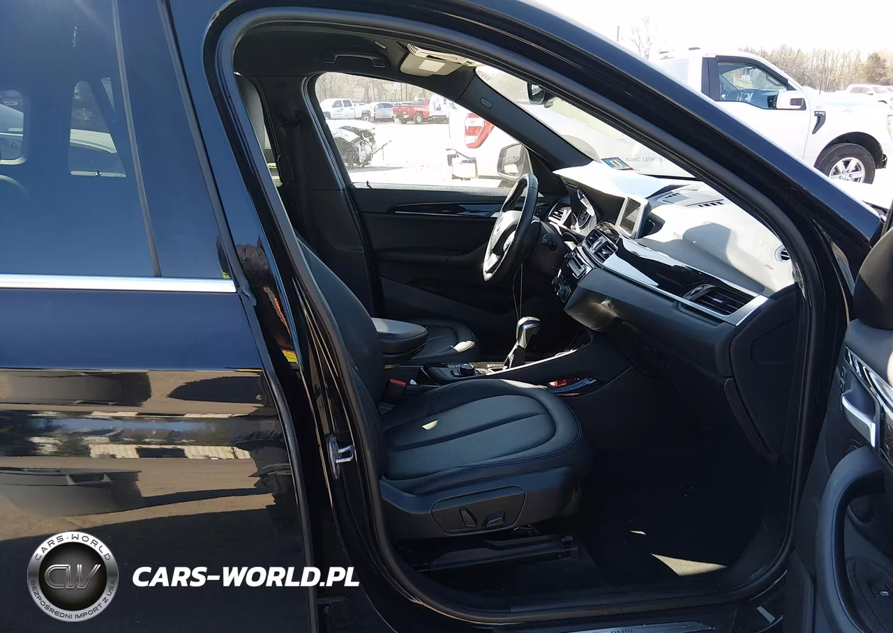 2016 BMW X1 xDrive28I VIN:WBXHT3C31G5E56951 - 5