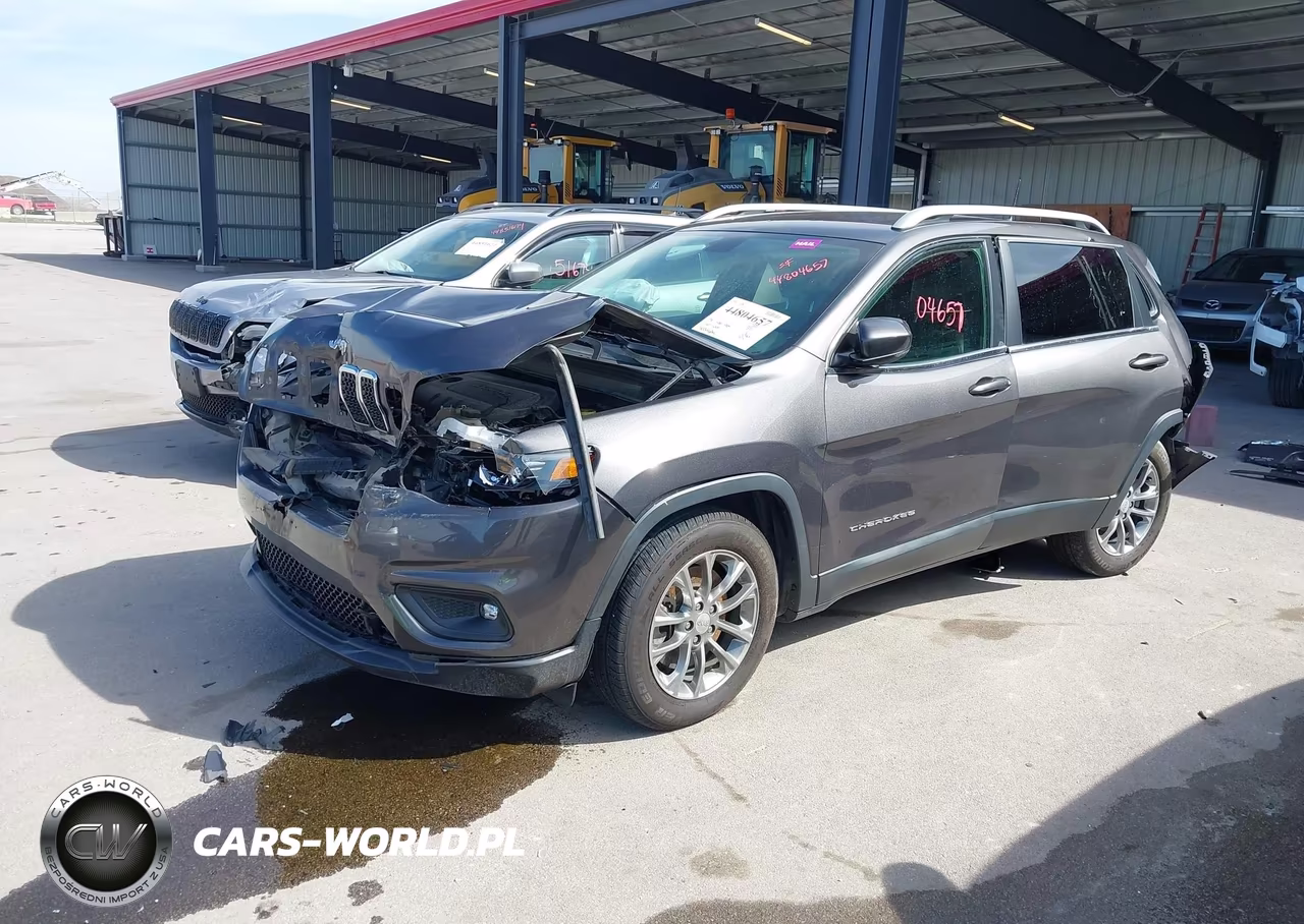 2019 Jeep Cherokee Latitude Plus Fwd VIN:1C4PJLLB3KD420549 - 2