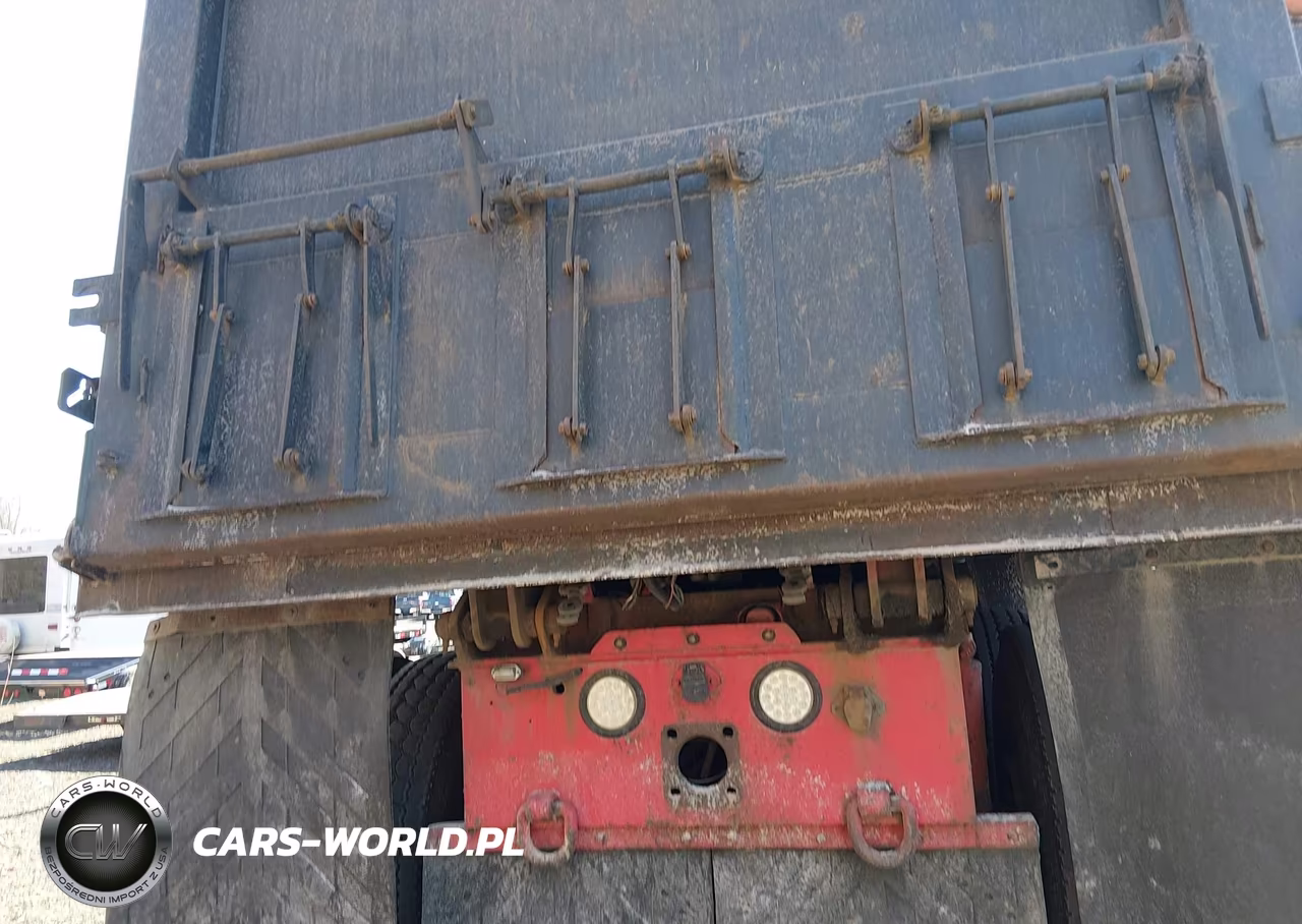 2017 Western Star 4700 Set Forward Axle VIN:5KKMAVDV1HPJB8993 - 8