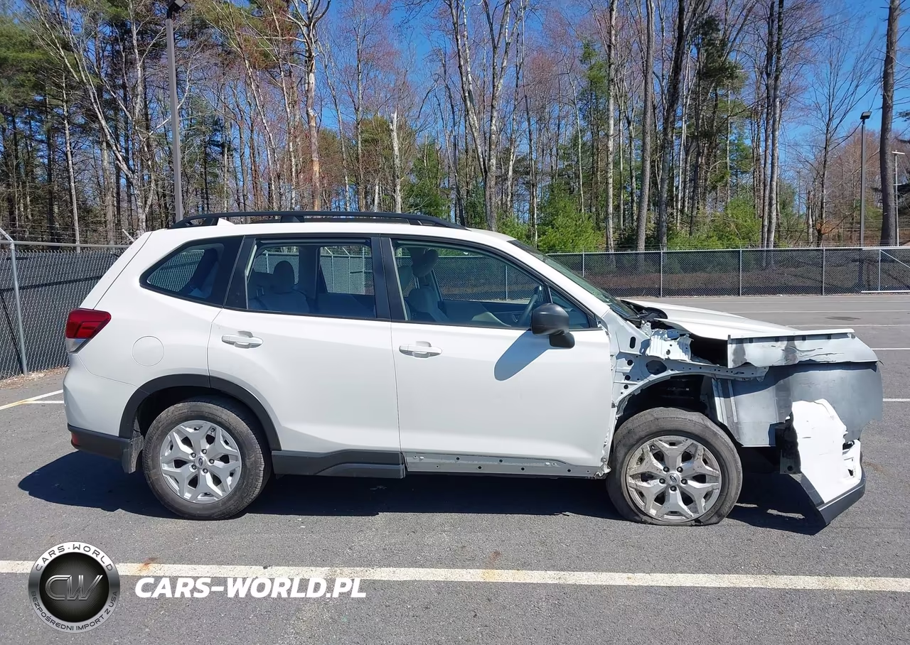 2023 Subaru Forester VIN:JF2SKACC8PH423954 - 13