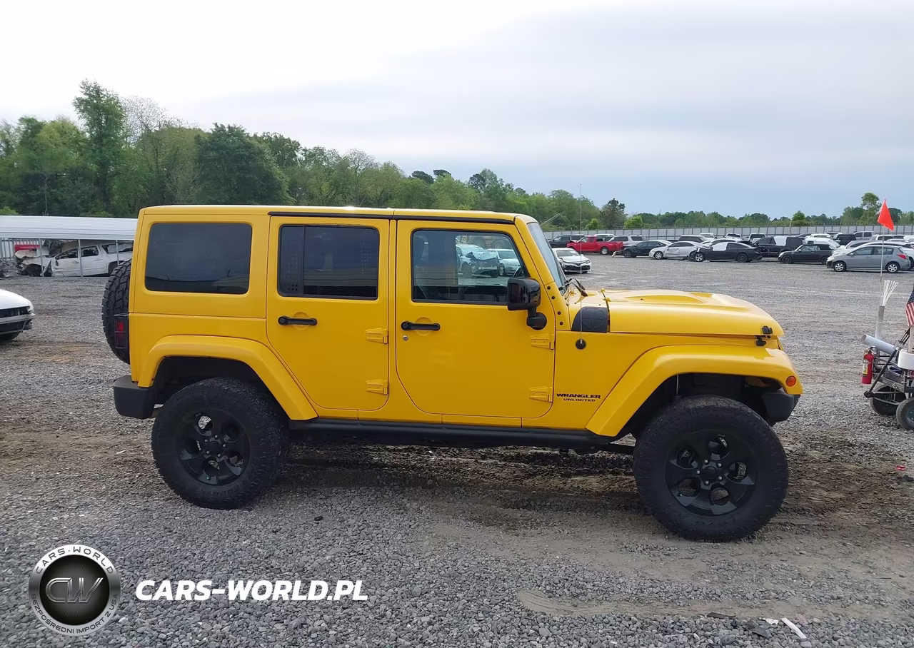 2015 Jeep Wrangler Unlimited Altitude VIN:1C4BJWEG0FL661369 - 13