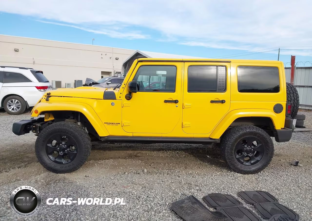 2015 Jeep Wrangler Unlimited Altitude VIN:1C4BJWEG0FL661369 - 14