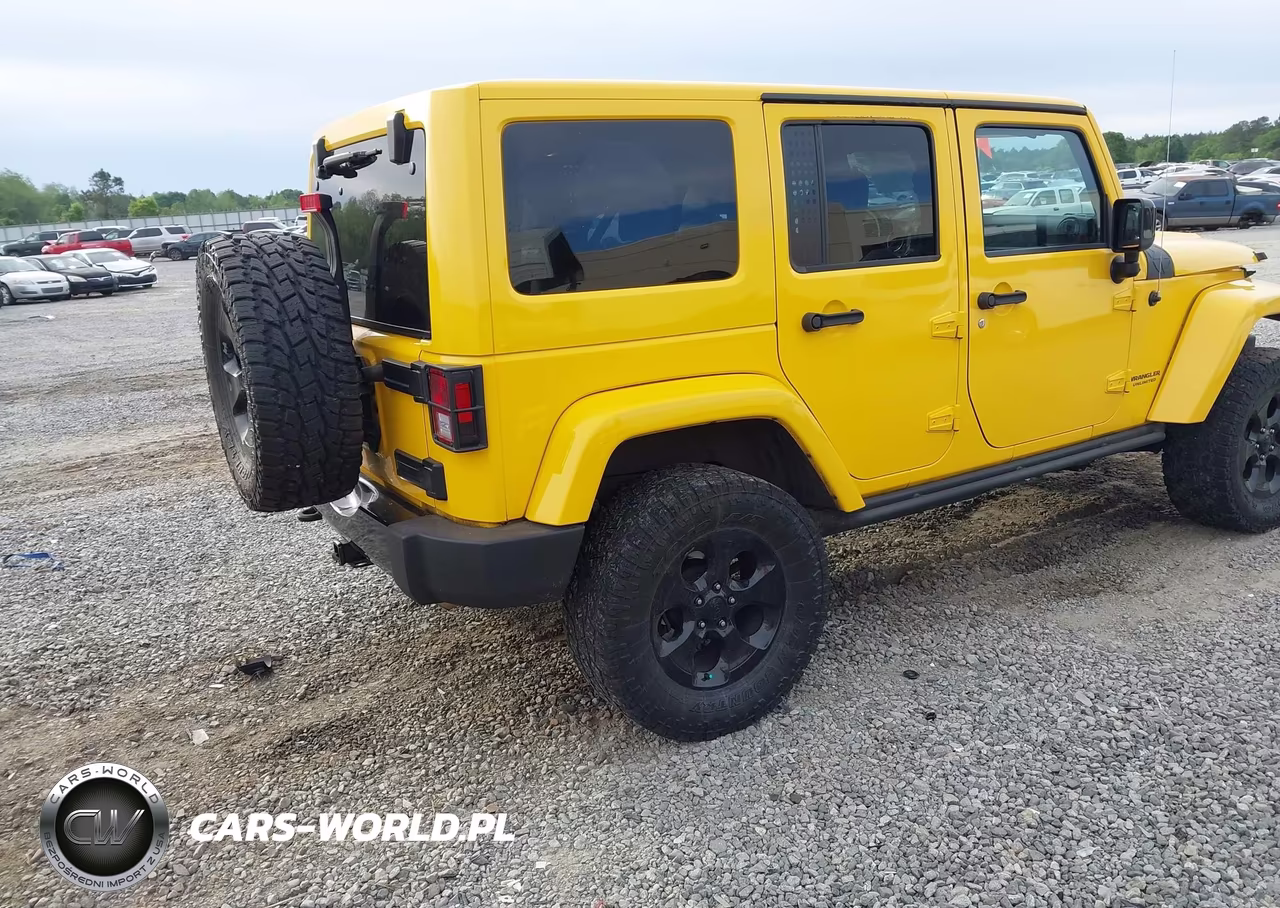 2015 Jeep Wrangler Unlimited Altitude VIN:1C4BJWEG0FL661369 - 4