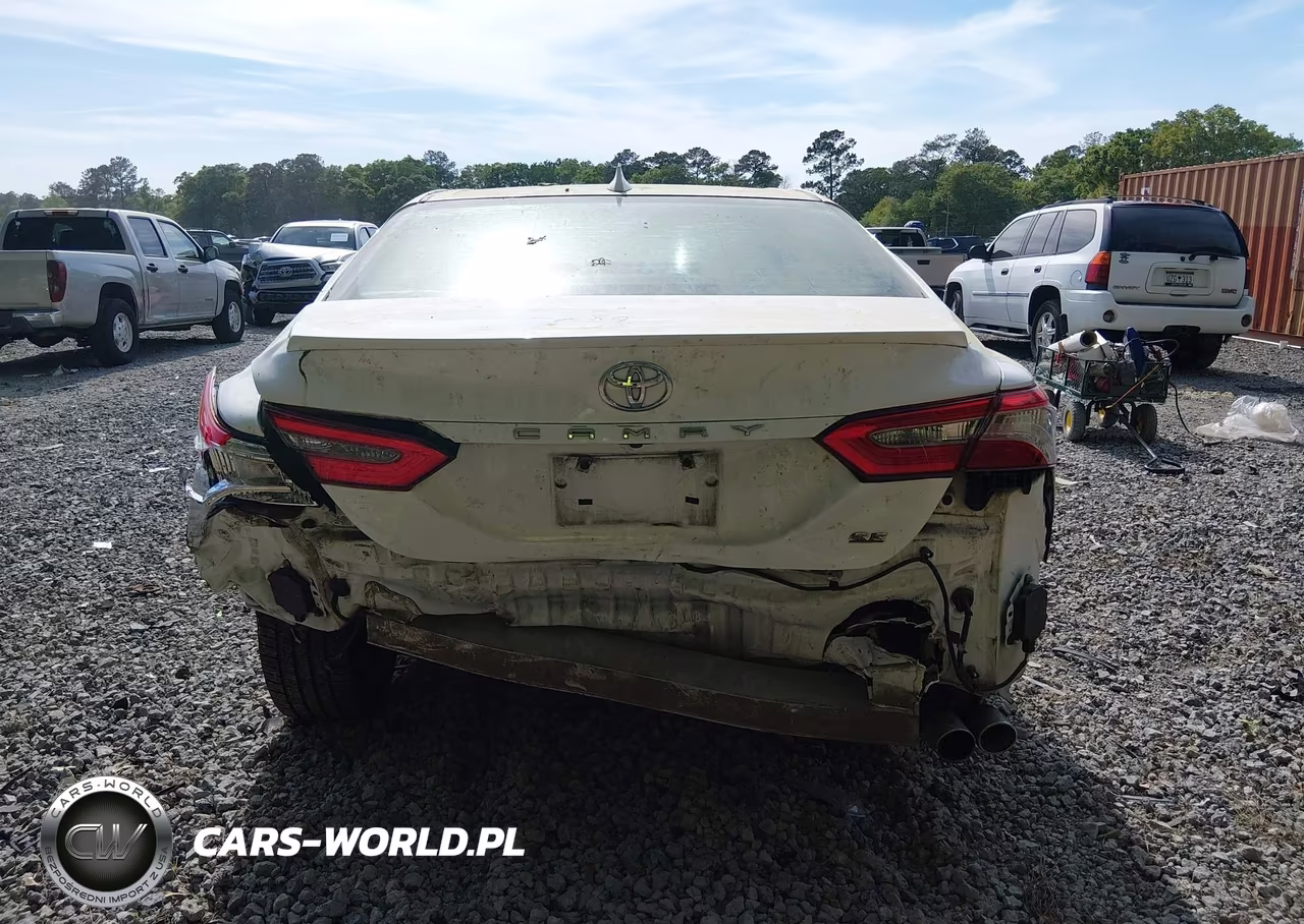 2018 Toyota Camry Se VIN:4T1B11HK5JU542606 - 17