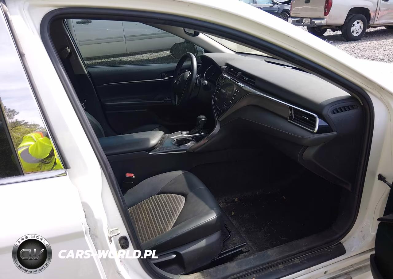 2018 Toyota Camry Se VIN:4T1B11HK5JU542606 - 5