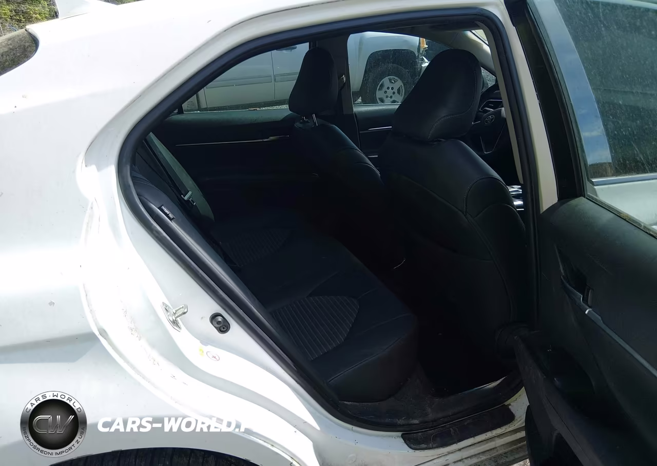 2018 Toyota Camry Se VIN:4T1B11HK5JU542606 - 8