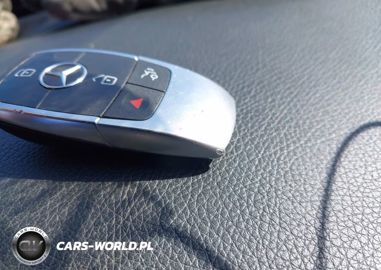 2019 Mercedes-Benz C 300 VIN:55SWF8DB5KU299216 - 11
