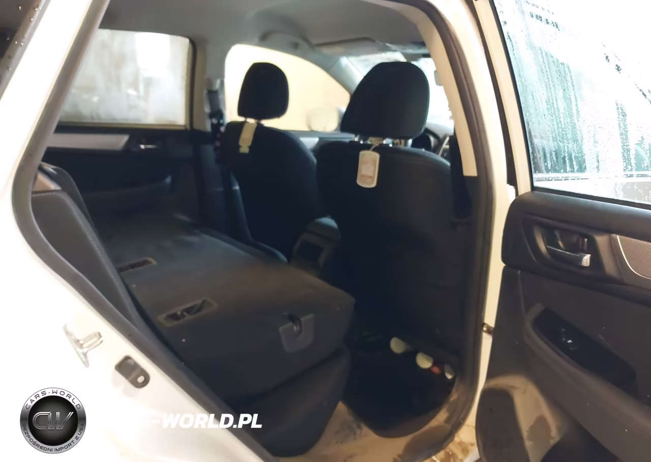 2019 Subaru Outback 2.5I Premium VIN:4S4BSAFC1K3265923 - 8