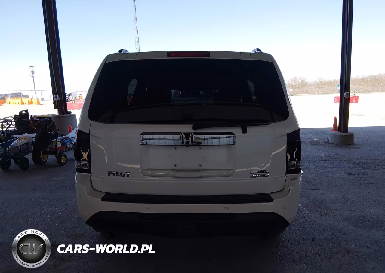 2012 Honda Pilot Touring VIN:5FNYF4H95CB058994 - 17