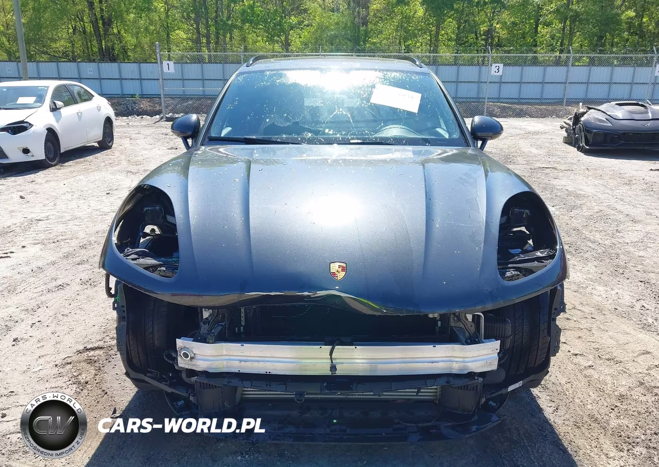 2022 Porsche Macan VIN:WP1AA2A54NLB07998 - 13