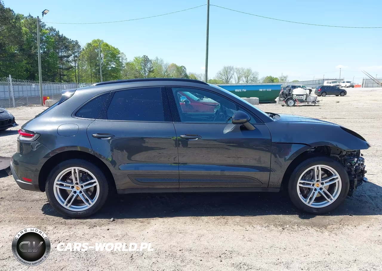 2022 Porsche Macan VIN:WP1AA2A54NLB07998 - 14