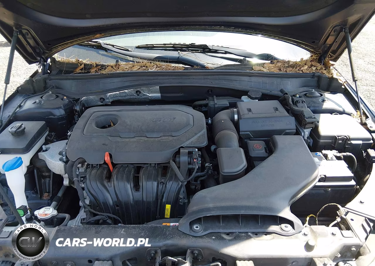 2018 Kia Optima Lx VIN:5XXGT4L35JG207695 - 10