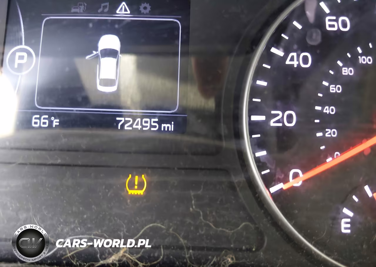 2018 Kia Optima Lx VIN:5XXGT4L35JG207695 - 16