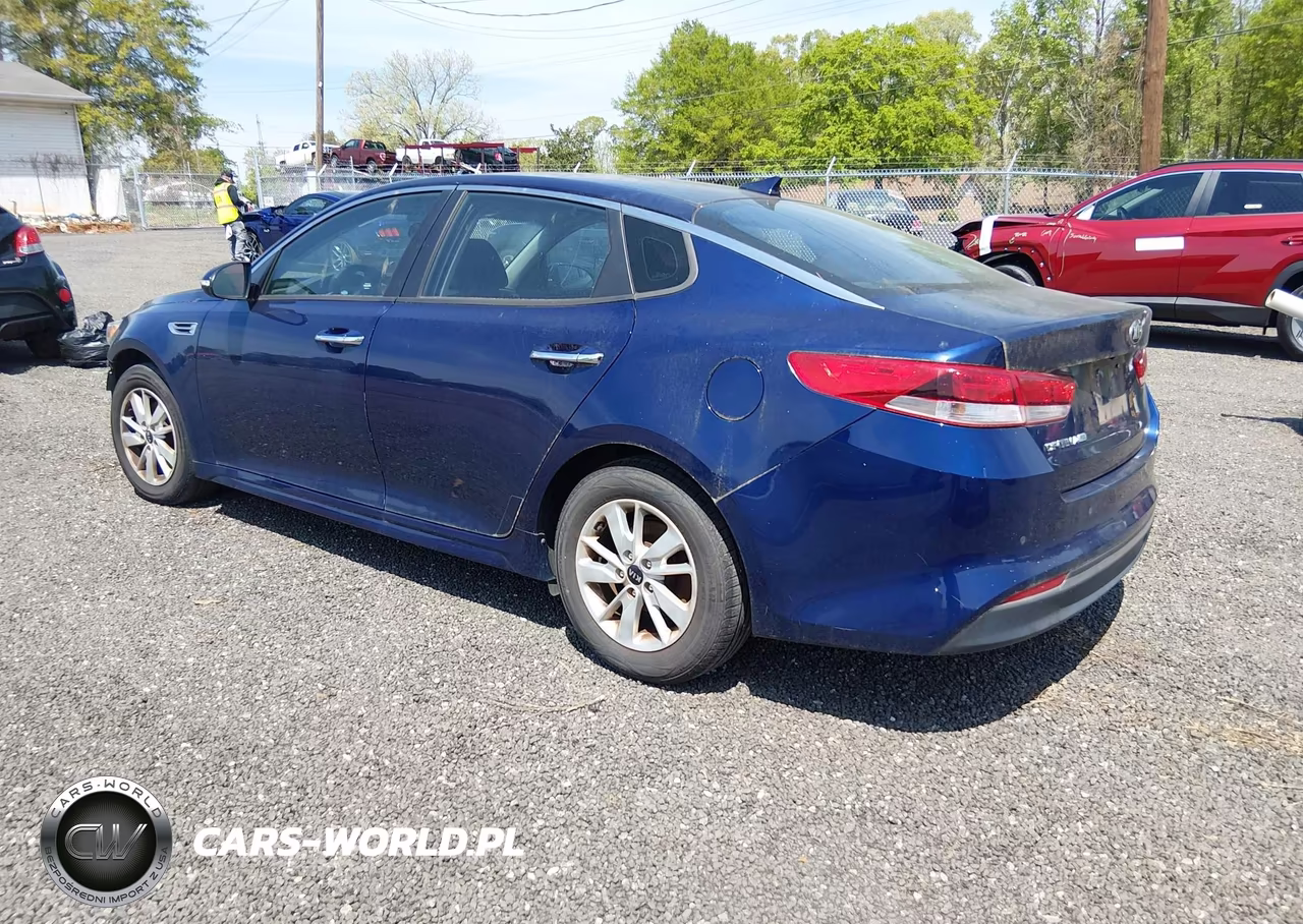 2018 Kia Optima Lx VIN:5XXGT4L35JG207695 - 3