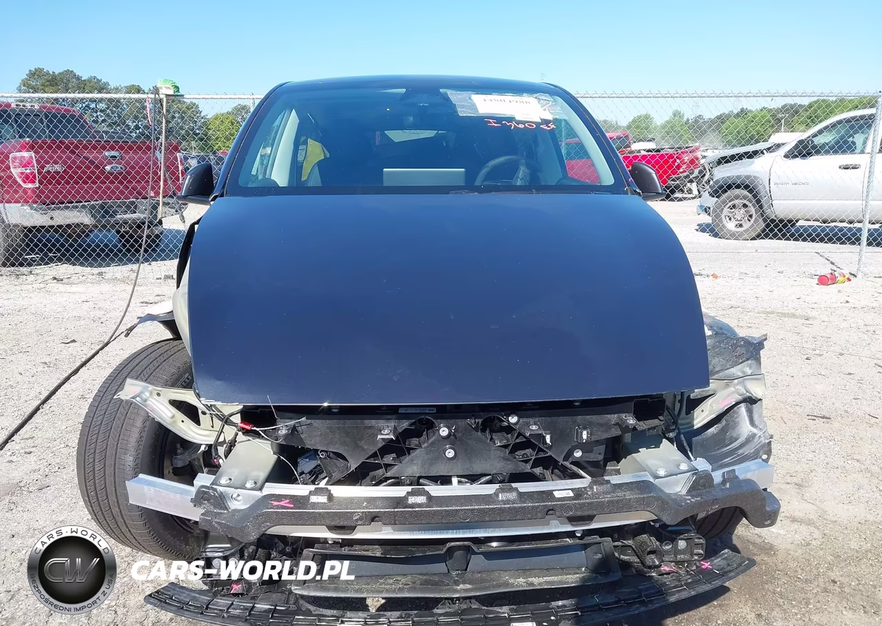 2026 Tesla Model Y All-Wheel Drive-Long Range Launch Series-Premium All-Wheel Drive VIN:7SAYGDEE6TA469741 - 13