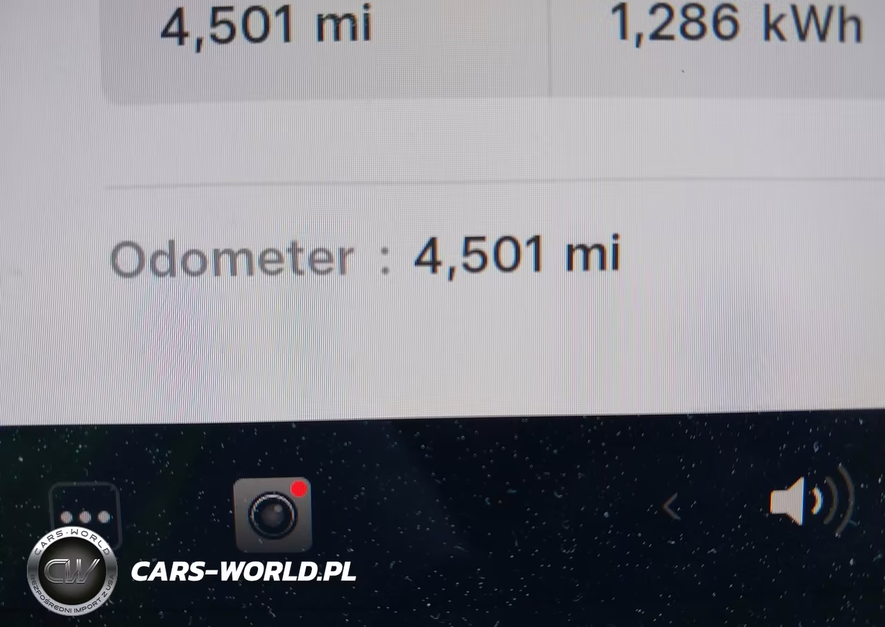 2026 Tesla Model Y All-Wheel Drive-Long Range Launch Series-Premium All-Wheel Drive VIN:7SAYGDEE6TA469741 - 16