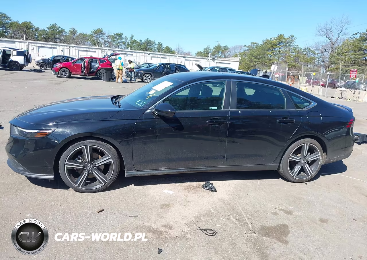 2024 Honda Accord Hybrid Sport VIN:1HGCY2F5XRA013626 - 14