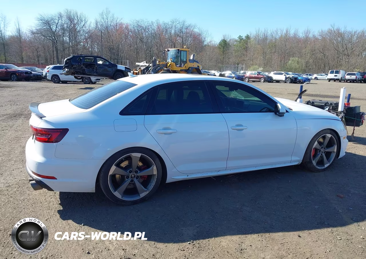 2018 Audi S4 3.0T Premium Plus VIN:WAUB4AF48JA103270 - 13