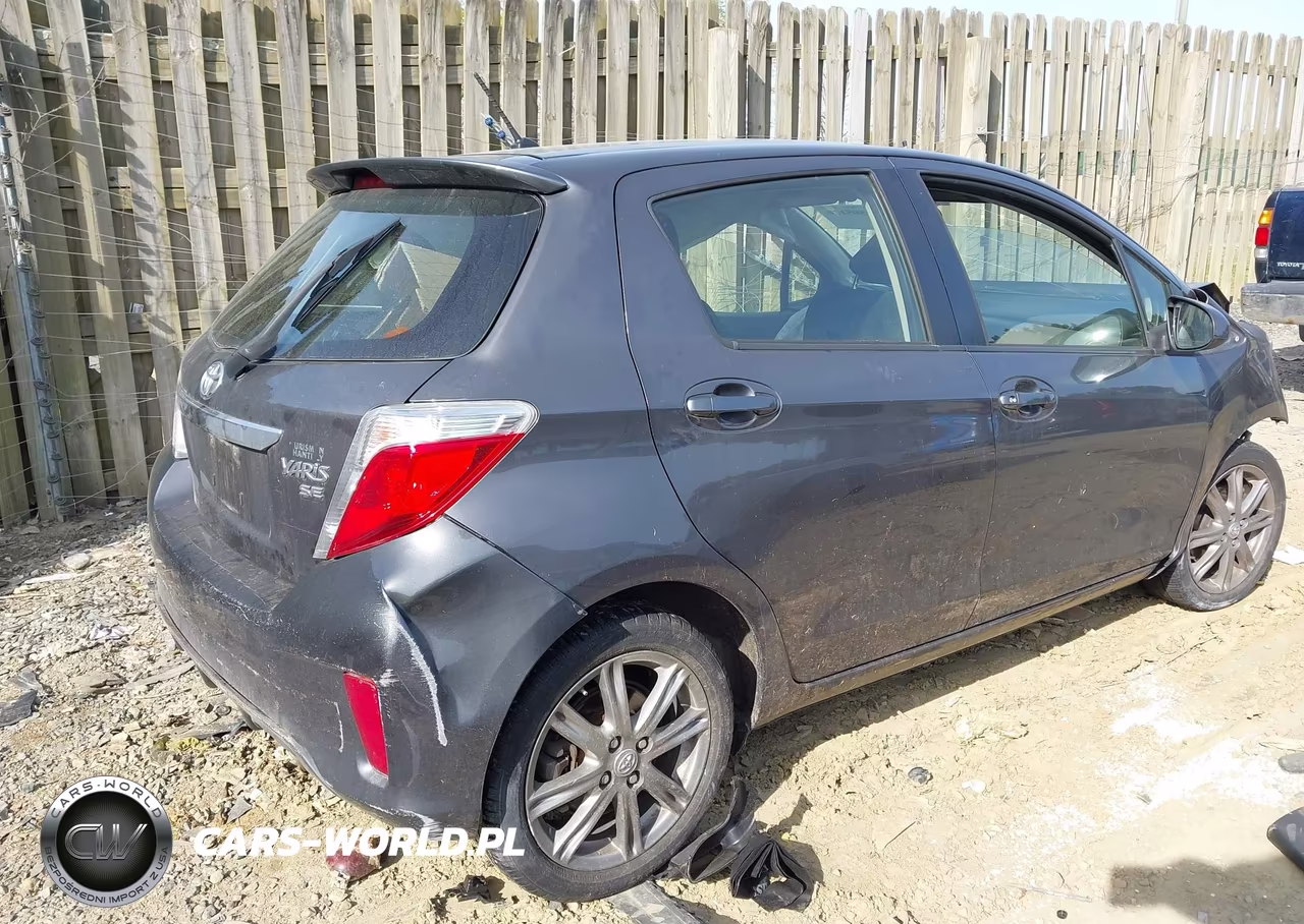 2013 Toyota Yaris Se VIN:JTDKTUD3XDD571344 - 4