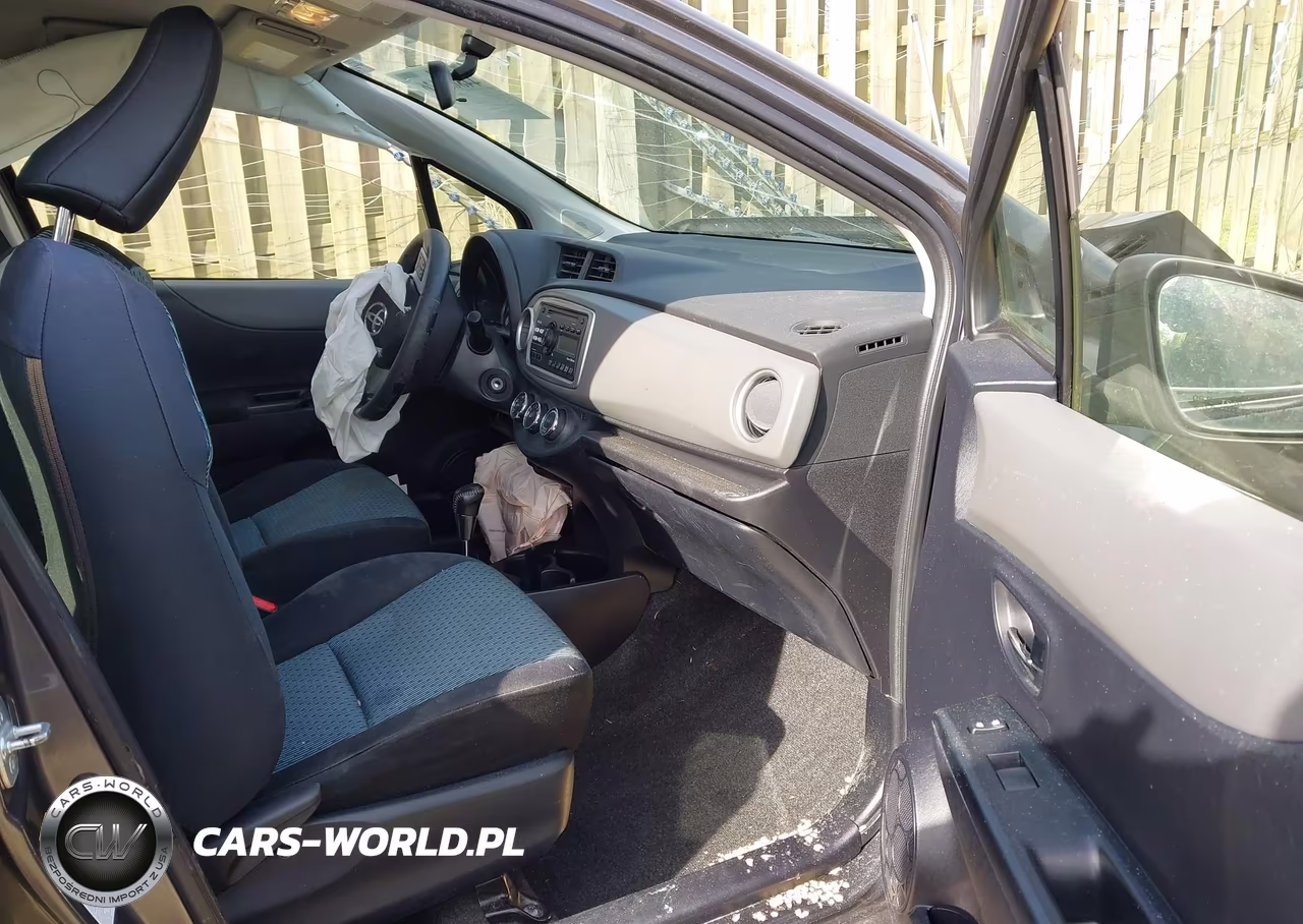 2013 Toyota Yaris Se VIN:JTDKTUD3XDD571344 - 5
