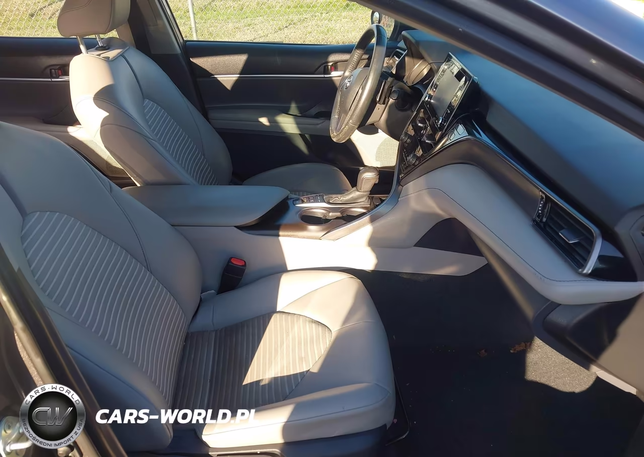 2022 Toyota Camry Se Hybrid VIN:4T1G31AKXNU595429 - 5