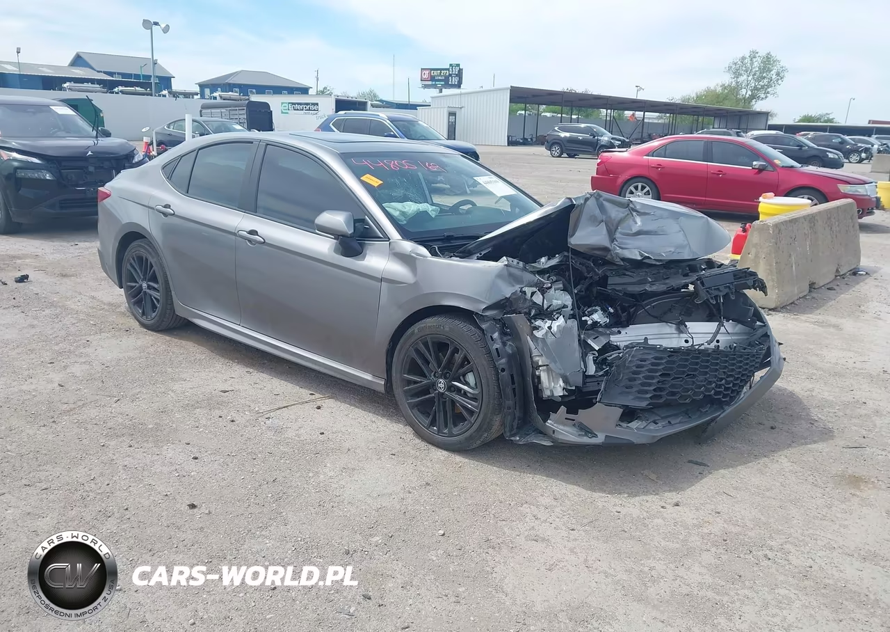 2025 Toyota Camry Se – zdjęcie 1 z 16