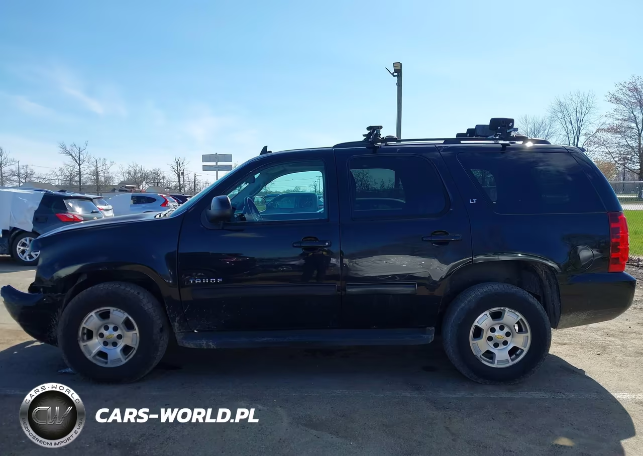 2013 Chevrolet Tahoe Lt VIN:1GNSKBE00DR331256 - 14