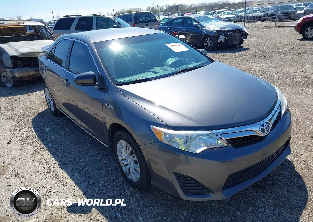 2013 Toyota Camry Hybrid Le