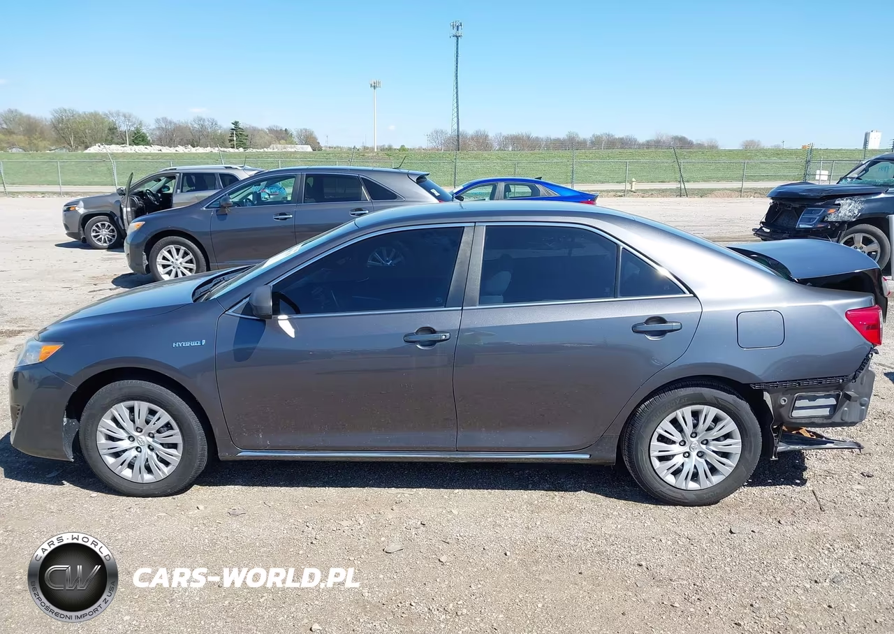 2013 Toyota Camry Hybrid Le VIN:4T1BD1FK8DU085773 - 15