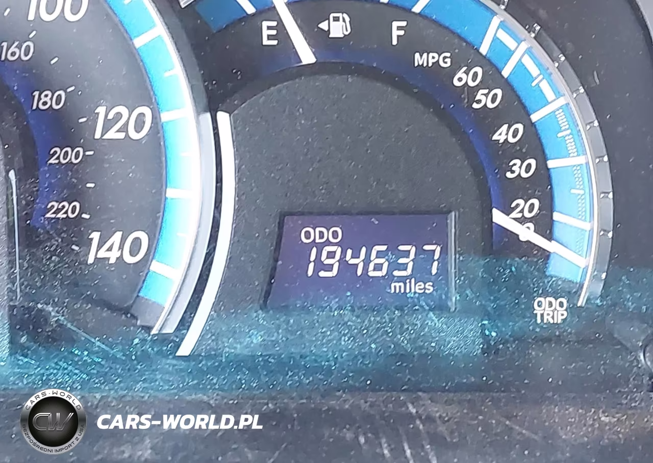 2013 Toyota Camry Hybrid Le VIN:4T1BD1FK8DU085773 - 16