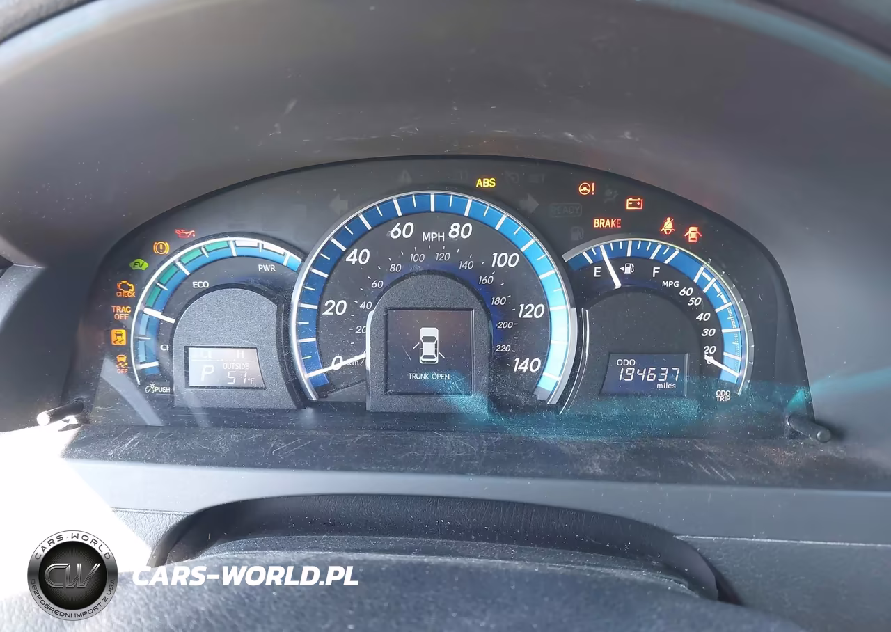 2013 Toyota Camry Hybrid Le VIN:4T1BD1FK8DU085773 - 7