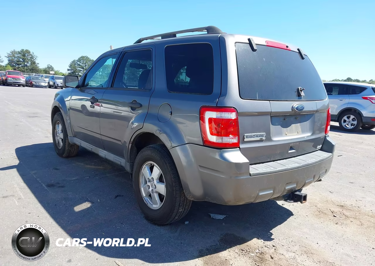 2010 Ford Escape Xlt VIN:1FMCU0D7XAKA11369 - 3