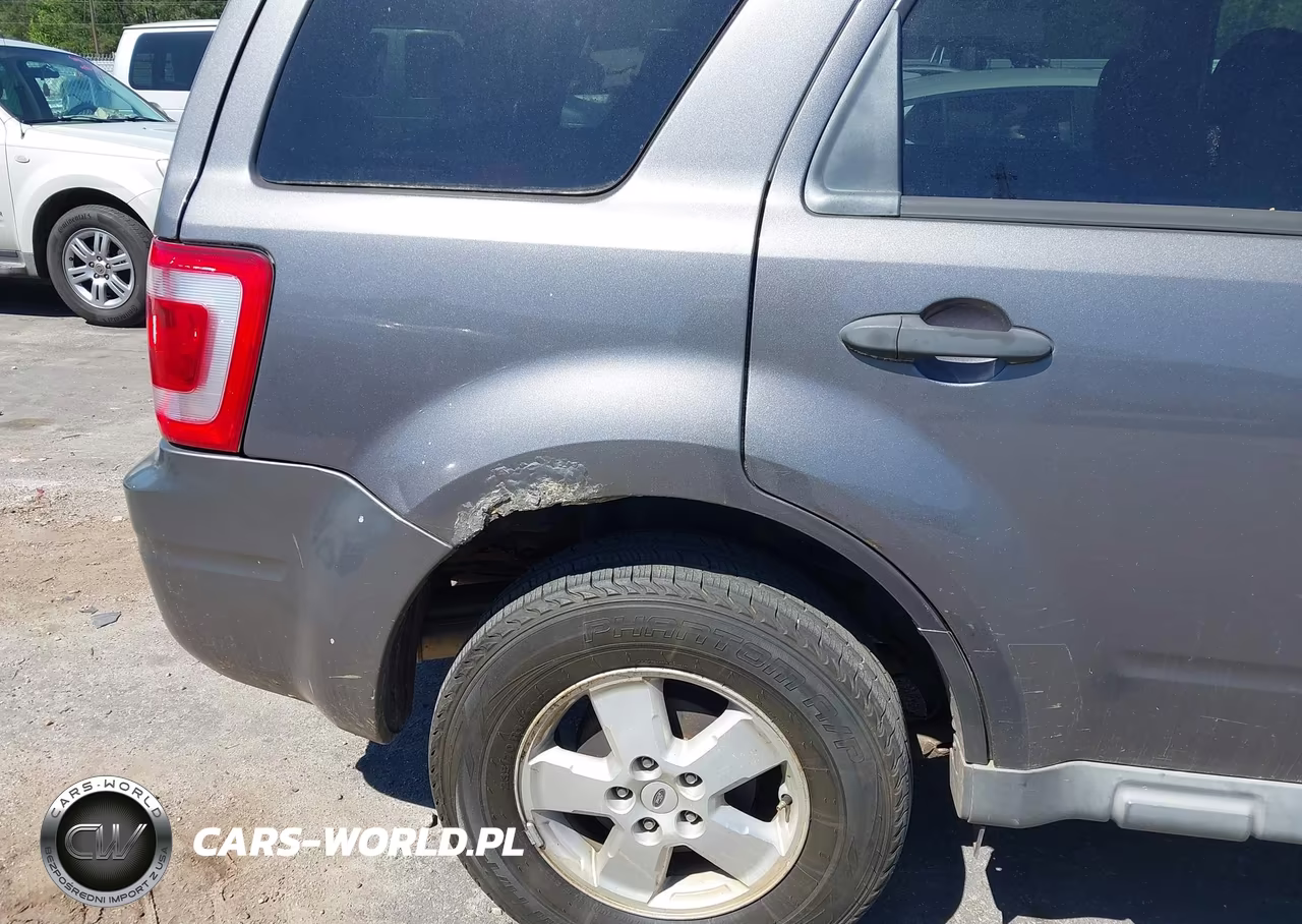 2010 Ford Escape Xlt VIN:1FMCU0D7XAKA11369 - 6