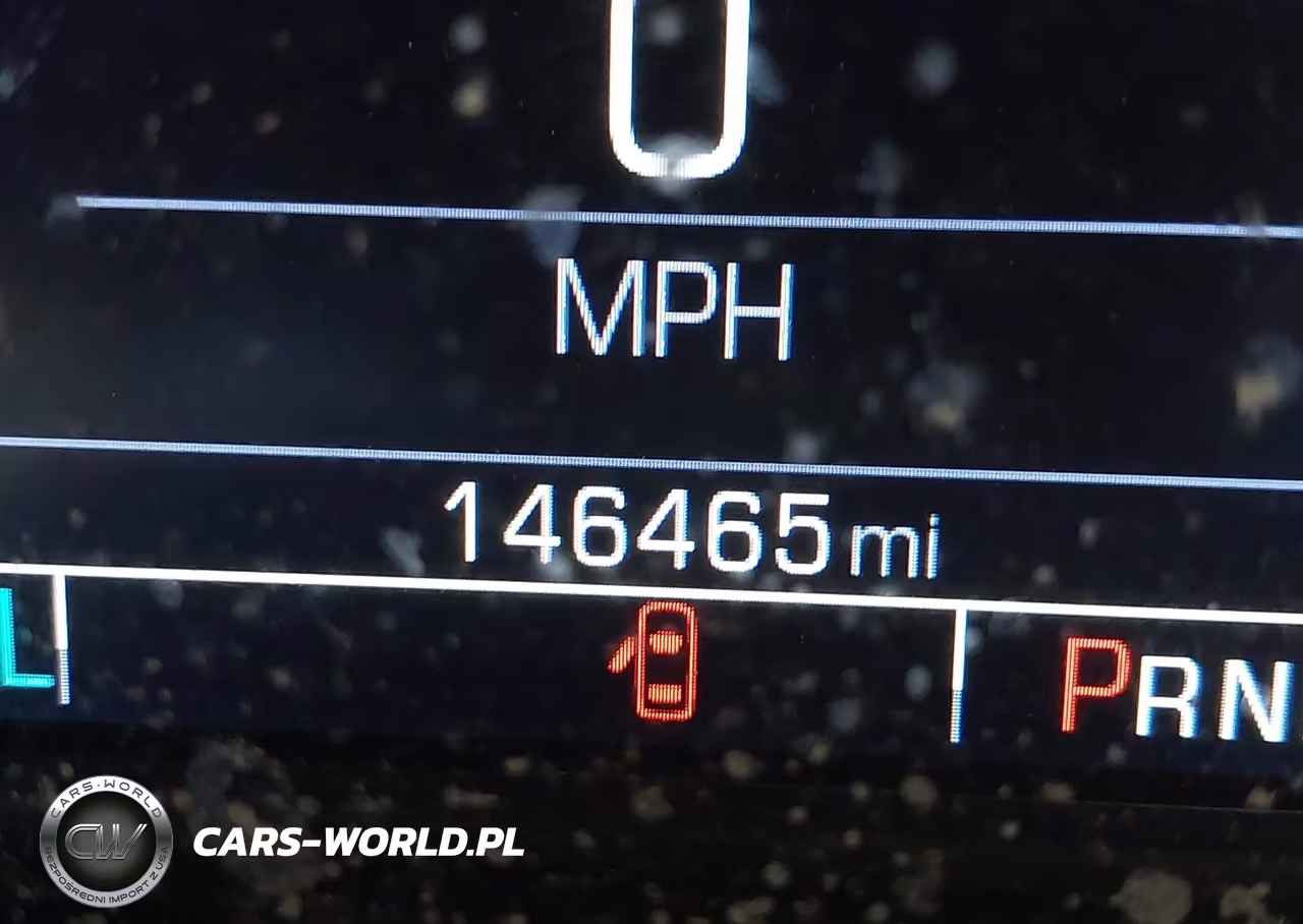 2019 Chevrolet Suburban Lt VIN:1GNSKHKC9KR129756 - 16