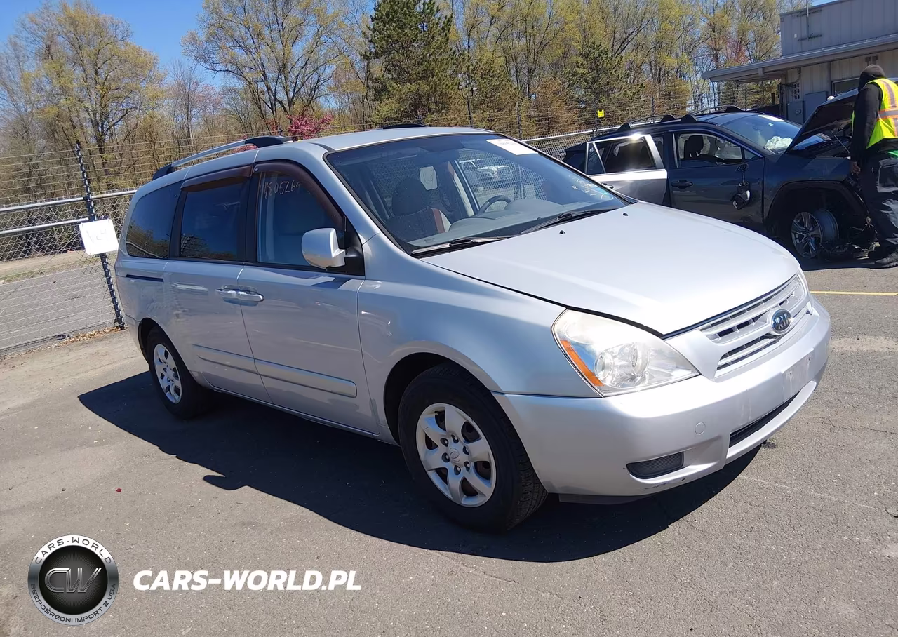 2009 Kia Sedona Lx