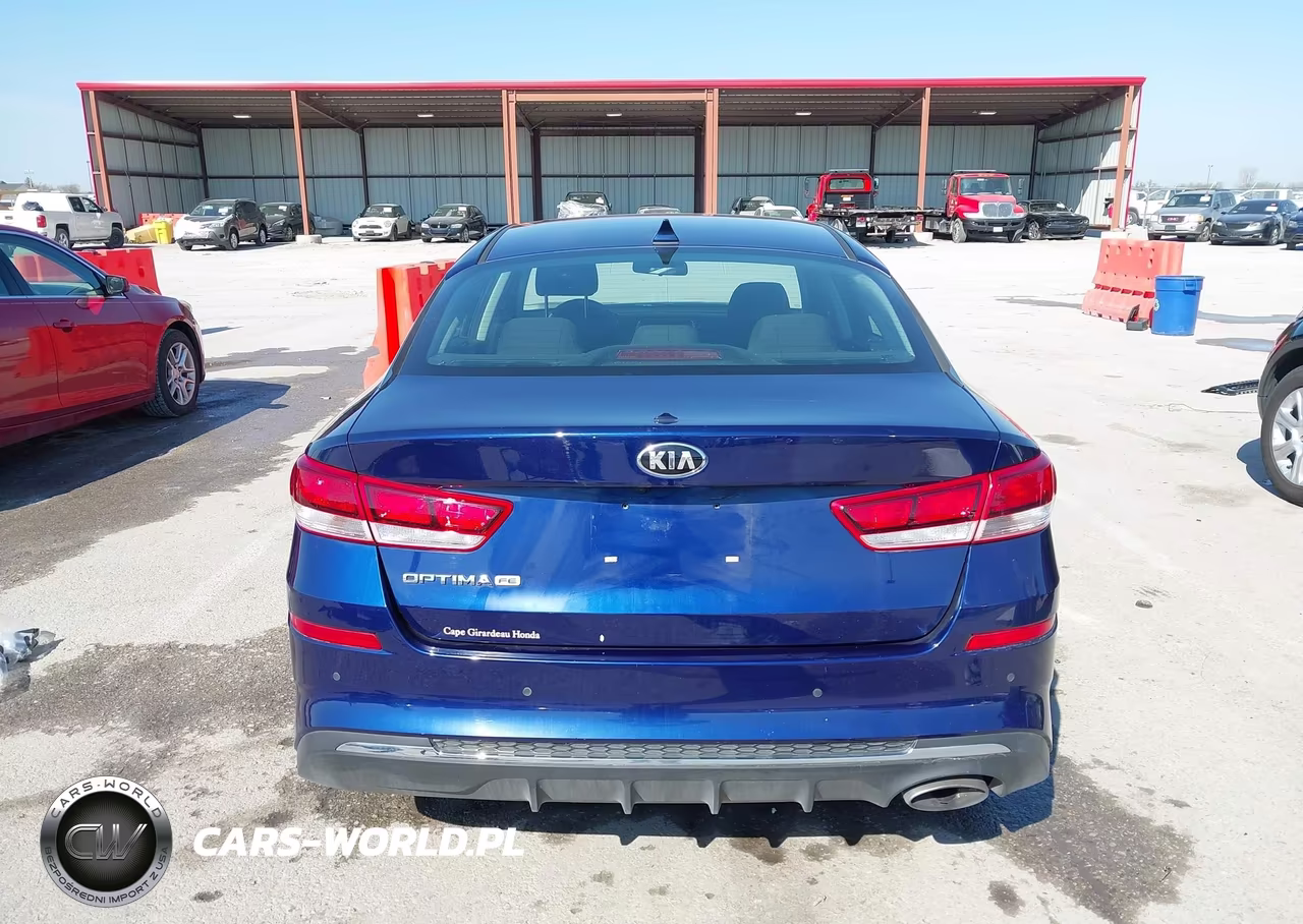 2019 Kia Optima Lx VIN:5XXGT4L35KG353256 - 19