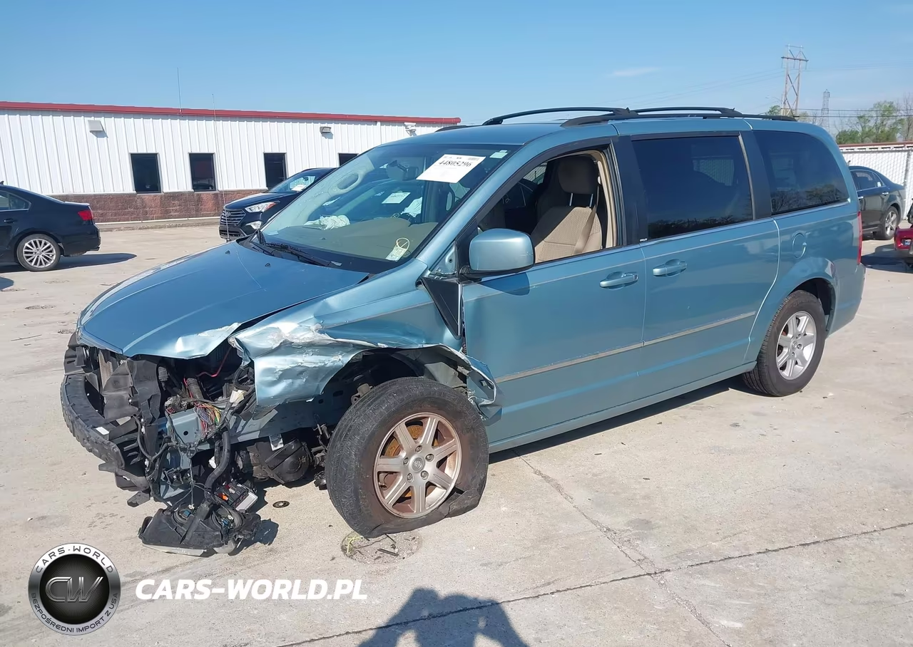 2010 Chrysler Town & Country Touring VIN:2A4RR5D18AR141610 - 2