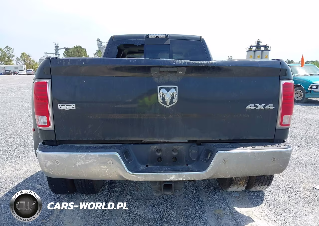 2017 Ram 3500 Laramie VIN:3C63RRMLXHG608764 - 17