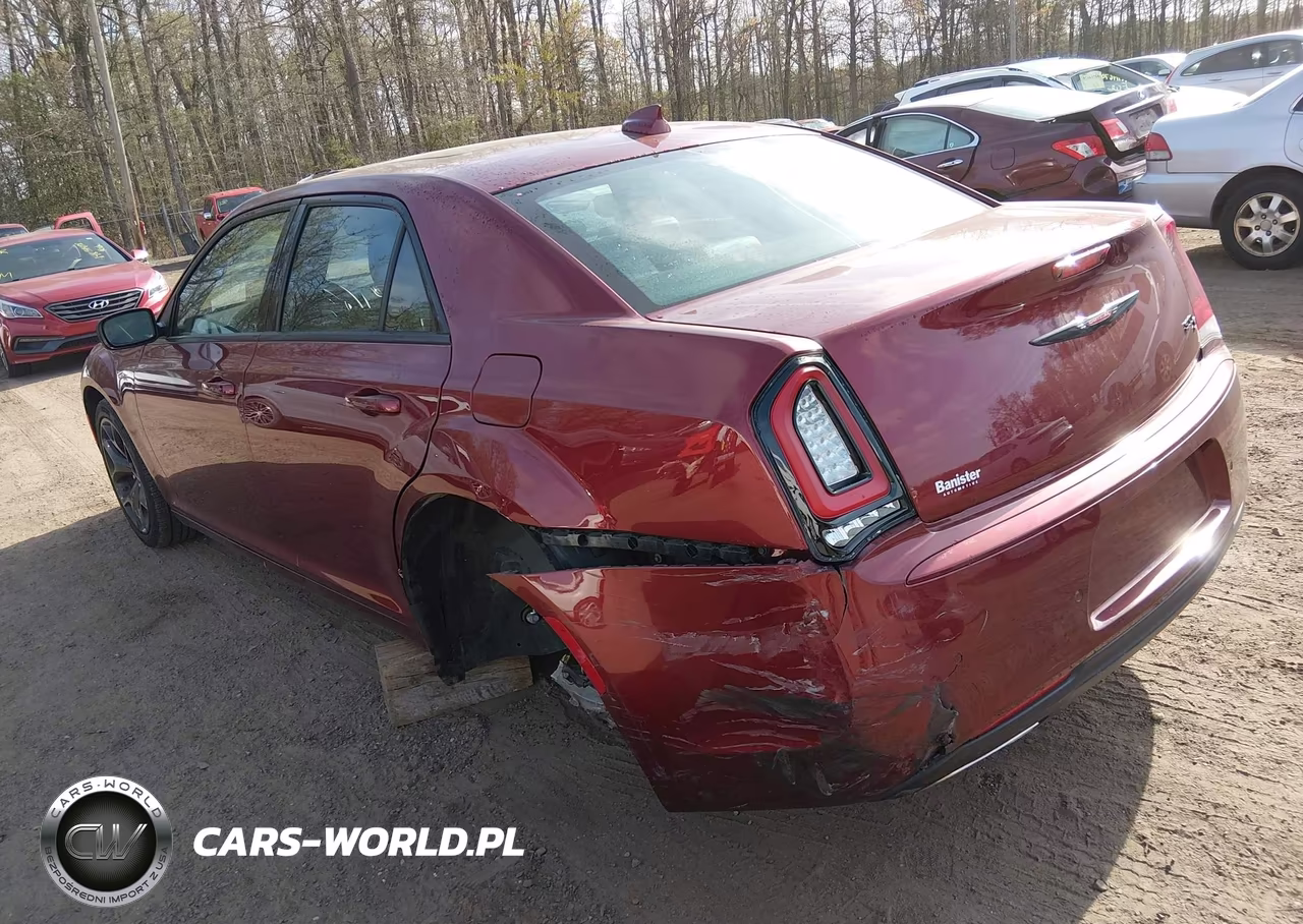 2023 Chrysler 300 300S VIN:2C3CCABG7PH580880 - 3