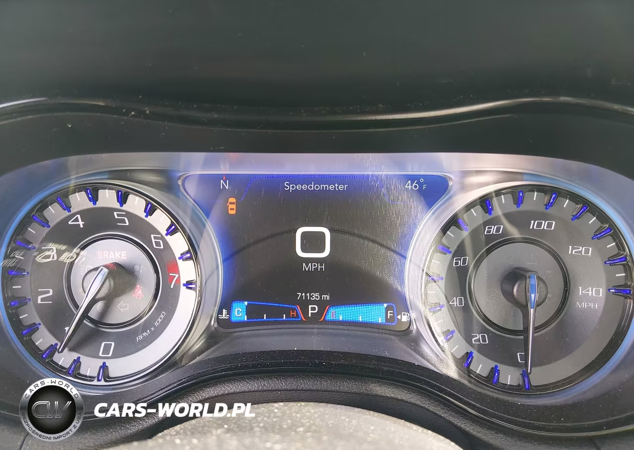 2023 Chrysler 300 300S VIN:2C3CCABG7PH580880 - 7