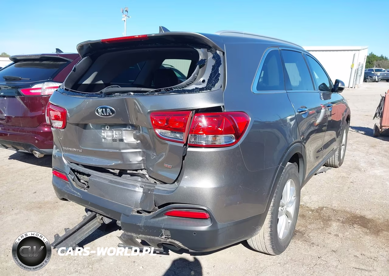 2017 Kia Sorento 2.4L Lx VIN:5XYPG4A3XHG272510 - 4