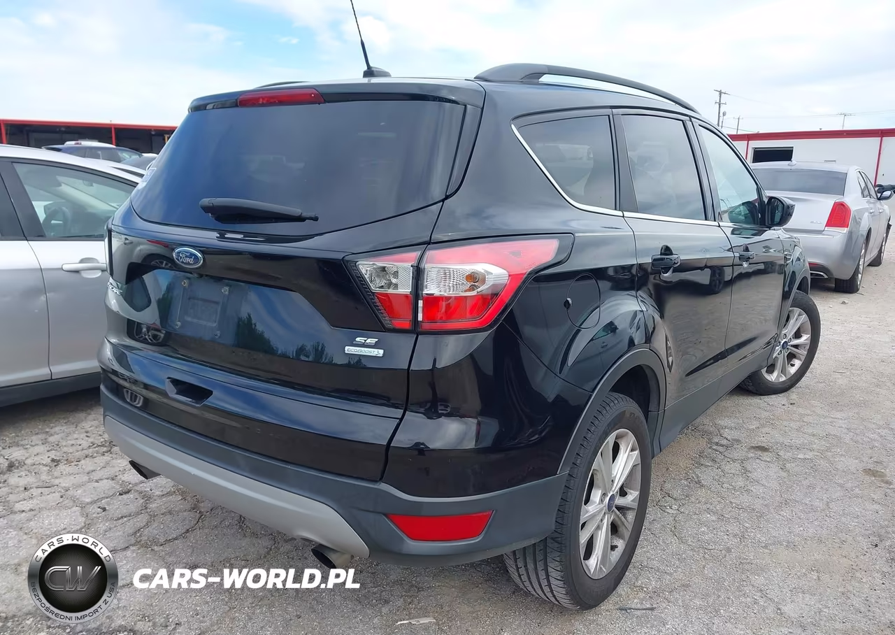 2018 Ford Escape Se VIN:1FMCU0GD0JUA73160 - 4