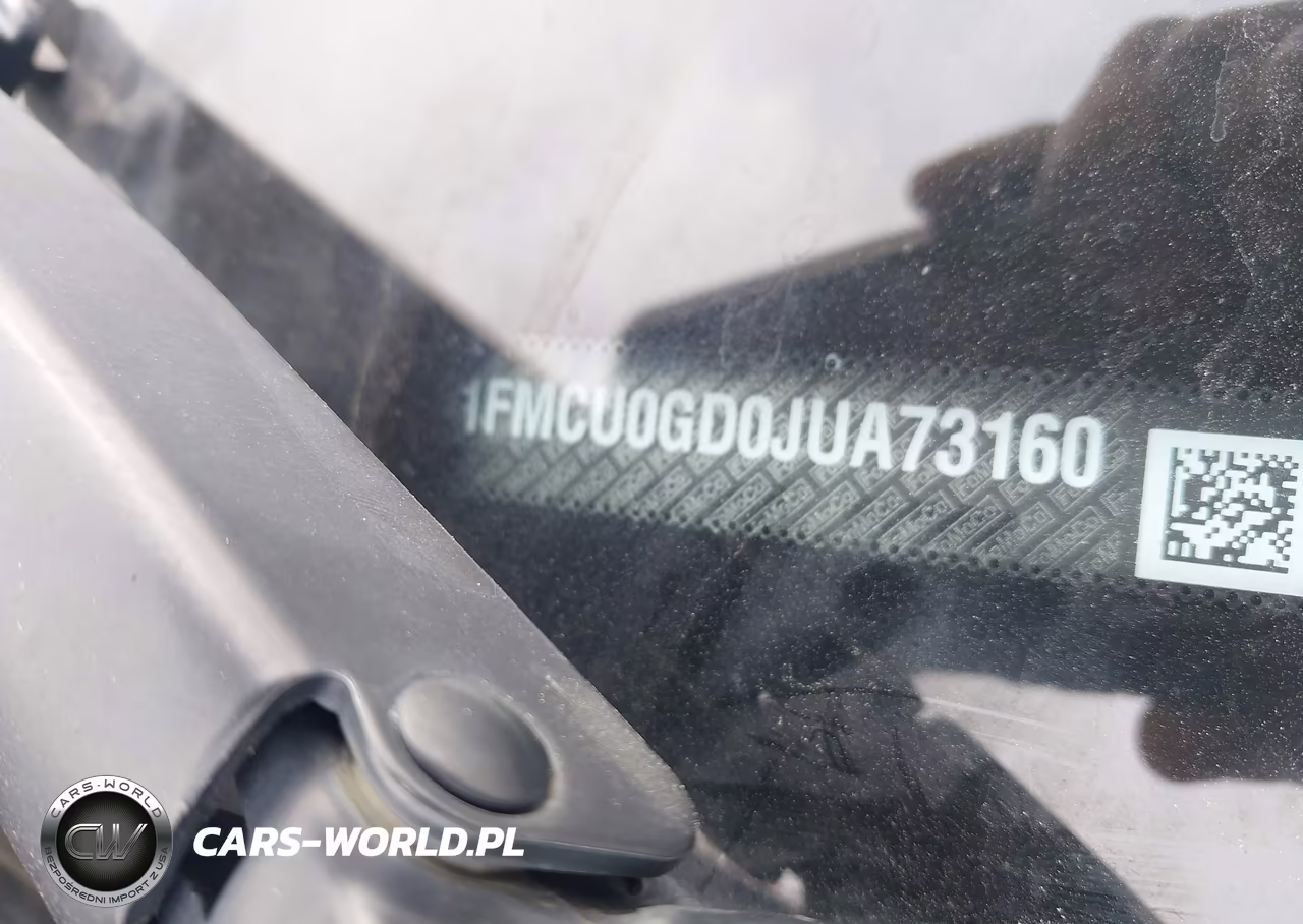 2018 Ford Escape Se VIN:1FMCU0GD0JUA73160 - 9