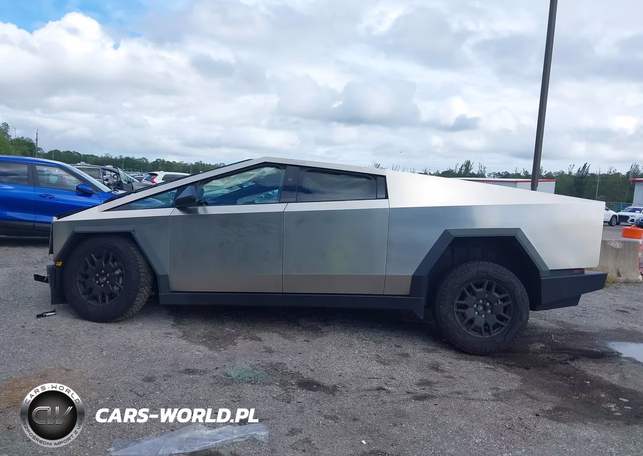 2025 Tesla Cybertruck Cyberbeast VIN:7G2CEHEE5SA060162 - 13